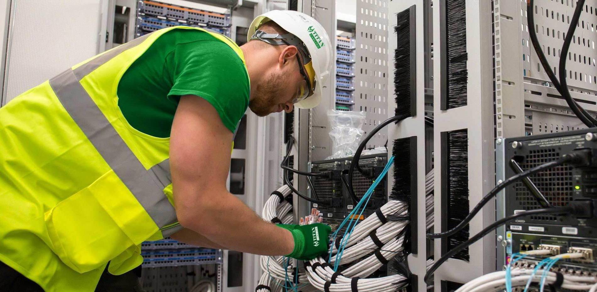 #1 Best Structured Cabling Company: CAT6 CAT7 CAT8 Network vs Wiring Installer Fiber Optic Pompano Beach
